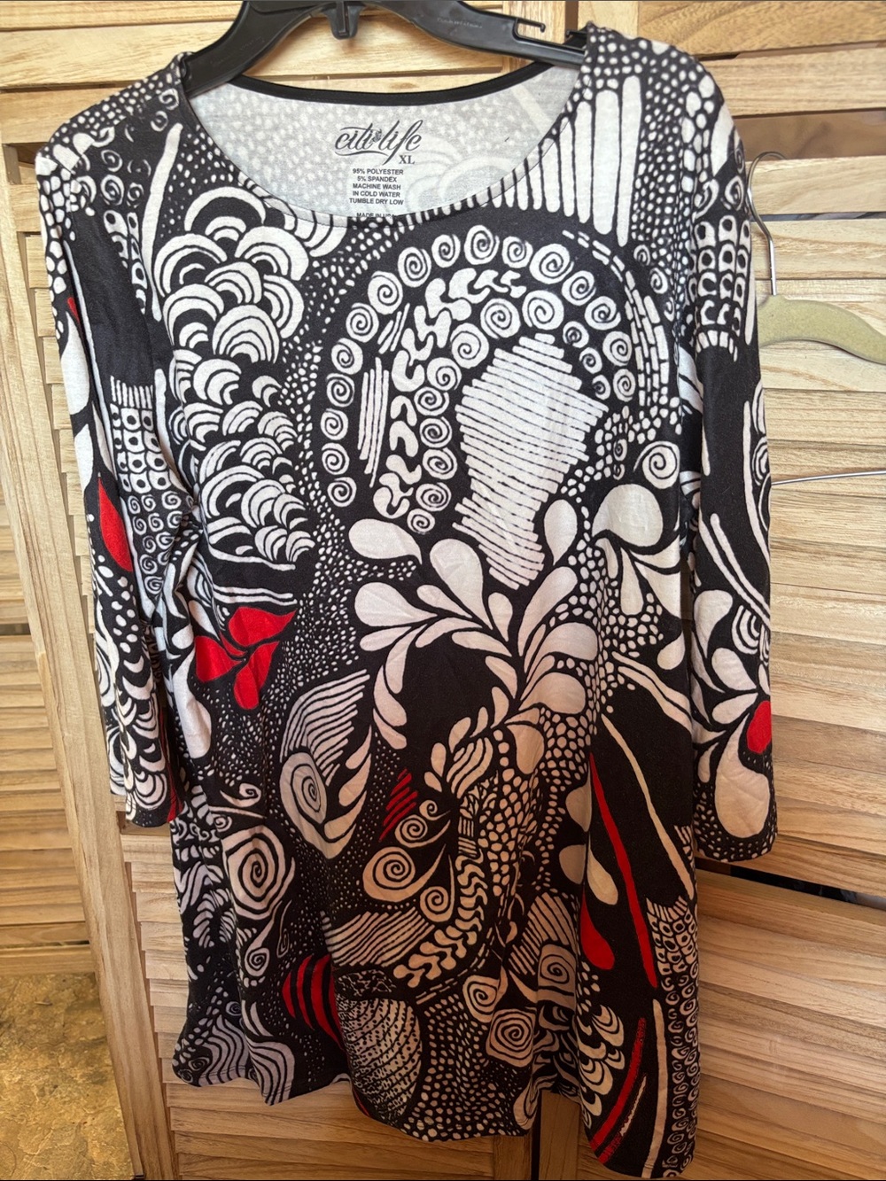 Citi Life Black, White & Red Abstract Pattern Mini Dress XL